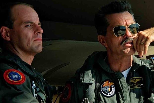 there-is-a-real-life-viper-and-he-made-a-cameo-in-top-gun